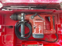 3#8080 Magazzino e materiale per impianti elettrici