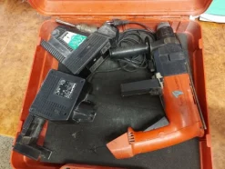 3#8080 Magazzino e materiale per impianti elettrici