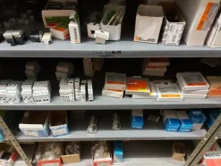 3#8080 Magazzino e materiale per impianti elettrici