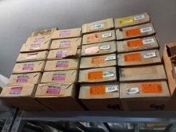 3#8080 Magazzino e materiale per impianti elettrici