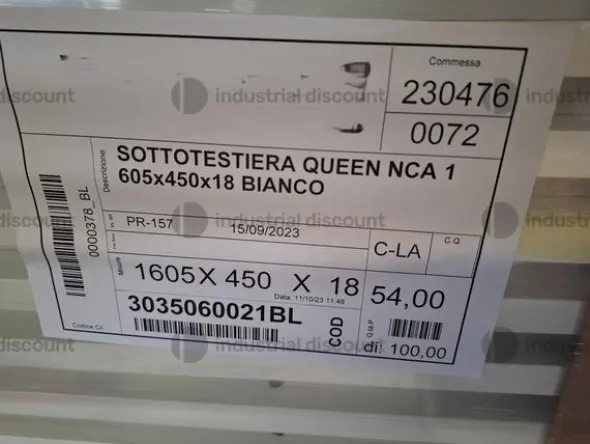 3#8766 Magazzino materiale per falegnameria