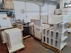 3#8766 Magazzino materiale per falegnameria