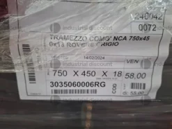 3#8766 Magazzino materiale per falegnameria