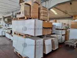 3#8766 Magazzino materiale per falegnameria