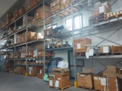 1#7959 Magazzino materie prime, semilavorati e merci