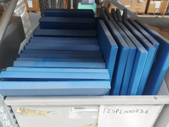 1#7959 Magazzino materie prime, semilavorati e merci