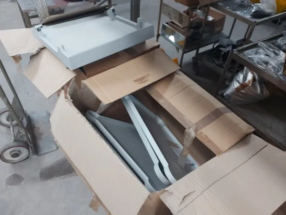 1#7959 Magazzino materie prime, semilavorati e merci