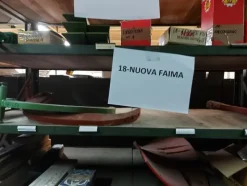 232#8002 Magazzino parti di ricambio