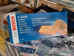 16#9370 Magazzino ricambi auto