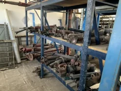 2#6948 Magazzino ricambi e scaffalature