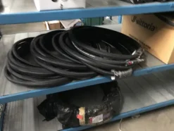 5#5221 Magazzino ricambi per biciclette