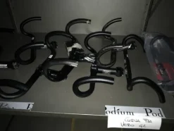 5#5221 Magazzino ricambi per biciclette