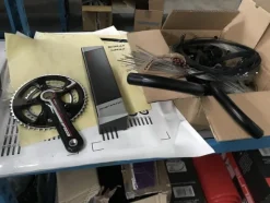5#5221 Magazzino ricambi per biciclette