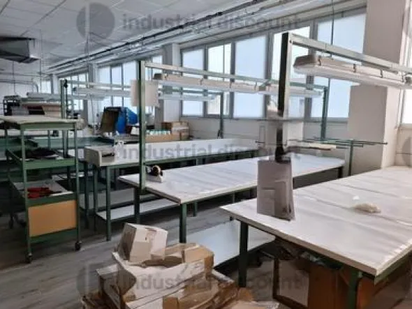 1000#8883 Magazzino rotativo verticale Modula, attrezzature per la confezione e magazzino di pellami e tessuti