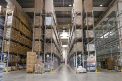Magazzino / spazi logistici 7500 metri quadri Latina