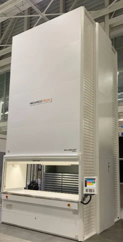 Magazzino verticale automatico in ottime condizioni