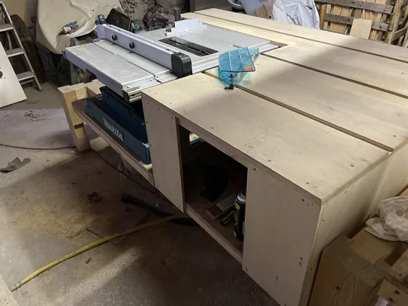 MAKITA 2704N SEGA CIRCOLARE USATA POCHISSIMO