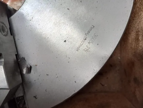 MANDRINO AUTOCENTRANTE A 4 GRIFFE