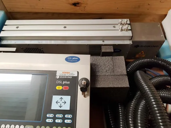 MARCATORE CODIFICATORE LASER – DOMINO (COD-6)