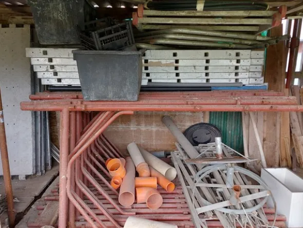 2#7642 Materiale e attrezzatura da cantiere edile