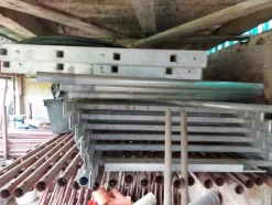 2#7642 Materiale e attrezzatura da cantiere edile