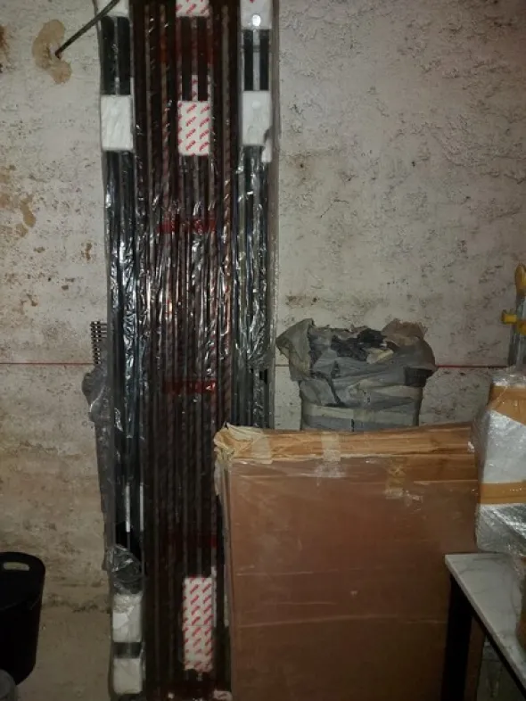 2#7642 Materiale e attrezzatura da cantiere edile