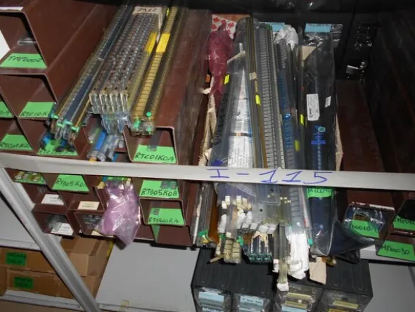 34#7585 Materiale e componentistica elettronica