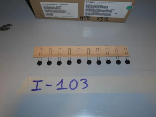 34#7585 Materiale e componentistica elettronica
