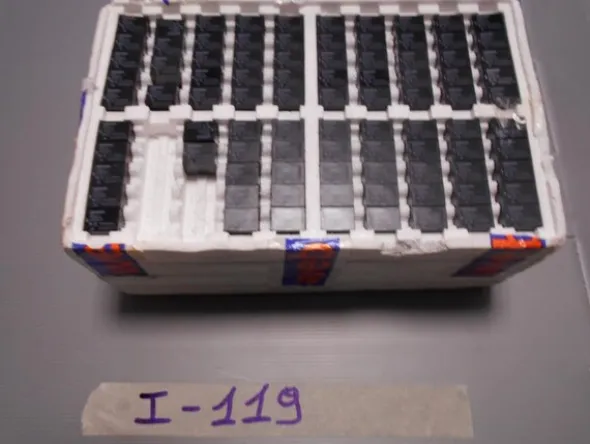 34#7585 Materiale e componentistica elettronica