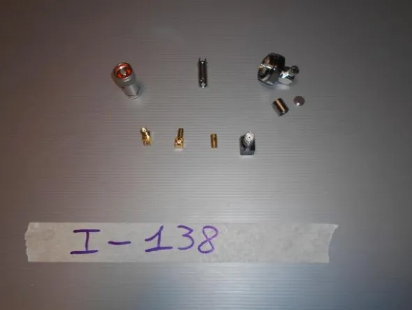 34#7585 Materiale e componentistica elettronica