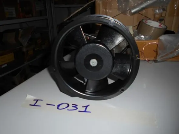 3#7585 Materiale e componentistica elettronica