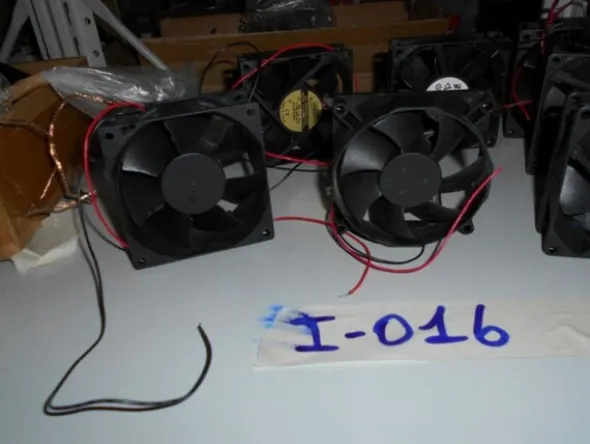 3#7585 Materiale e componentistica elettronica
