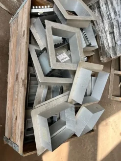 7#8355 Materiale elettrico
