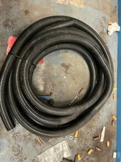7#8355 Materiale elettrico