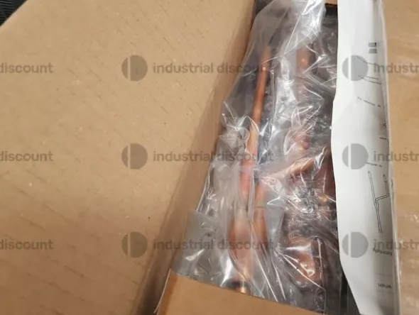 3#9182 Materiale elettrico vario