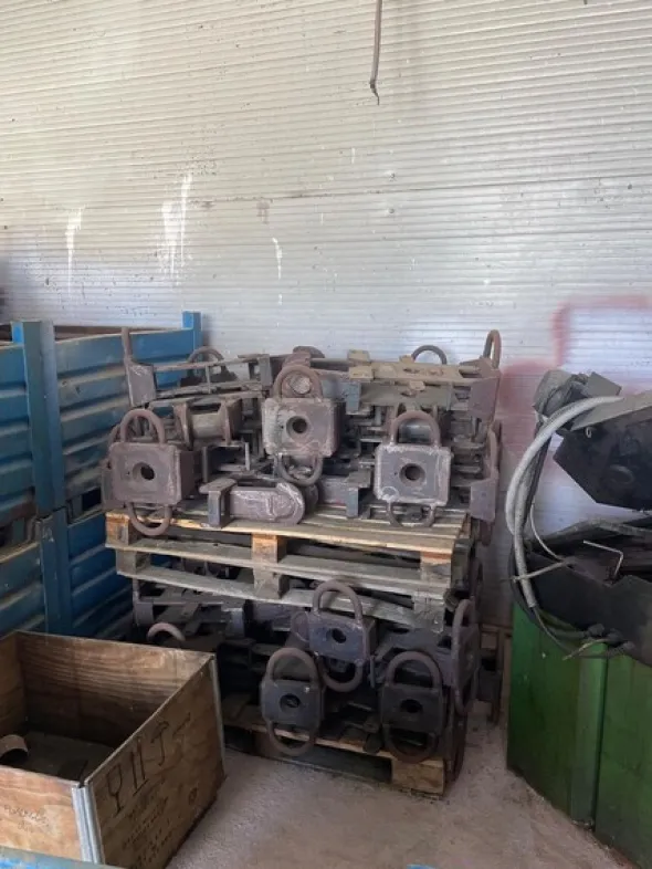 2#8424 Materiale ferroso