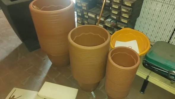 1#6812 Materiale per ferramenta