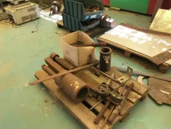1#4728 Materiali e attrezzature per assemblaggi meccanici