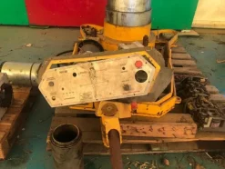1#4728 Materiali e attrezzature per assemblaggi meccanici