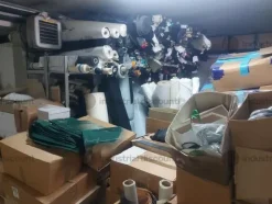100#8613 Materie prime e prodotto finito