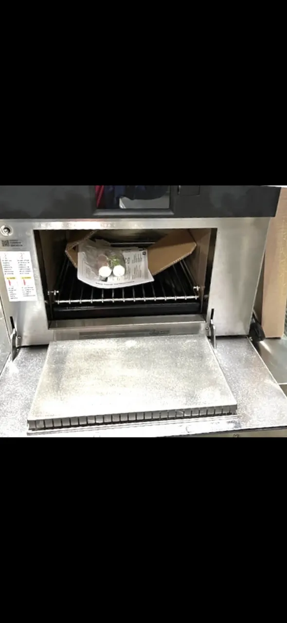 MENUMASTER FORNO A COTTURA ACCELERATA
