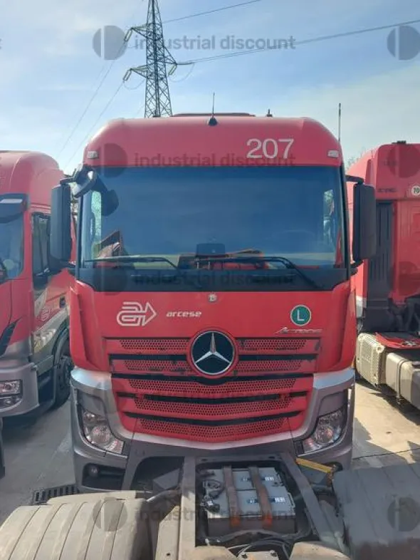 7#8571 MERCEDES NEW ACTROS 1845