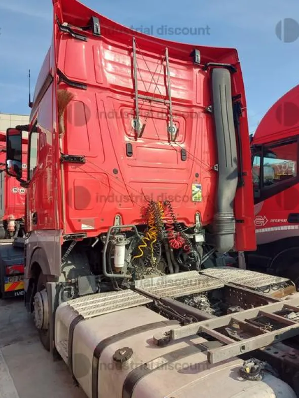 7#8571 MERCEDES NEW ACTROS 1845