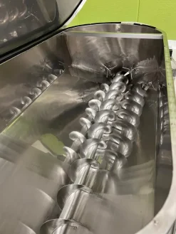 MESCOLATORE A COCLEA + ROMPI GRUMI SAGA 500LT