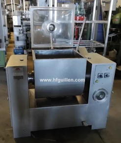 MESCOLATORE IMPASTATRICE PER CARNE SOTTOVUOTO CATO