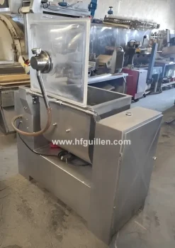 MESCOLATORE IMPASTATRICE PER CARNE SOTTOVUOTO CATO