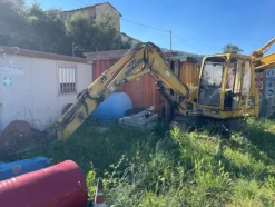 1#8293 Mezzi e attrezzatura da cantiere edile