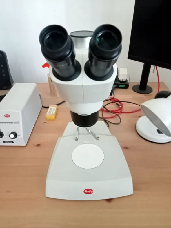 Microscopio stereo trinoculare Motic SMZ-171-TP