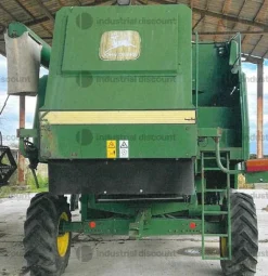 1#9634 Mietitrebbia John Deere 2256