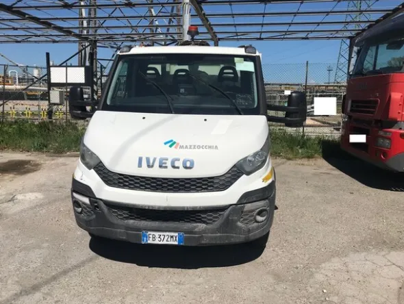 4#6424 Minicompattatore Iveco
